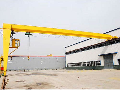 BMH型半龍門式起重機